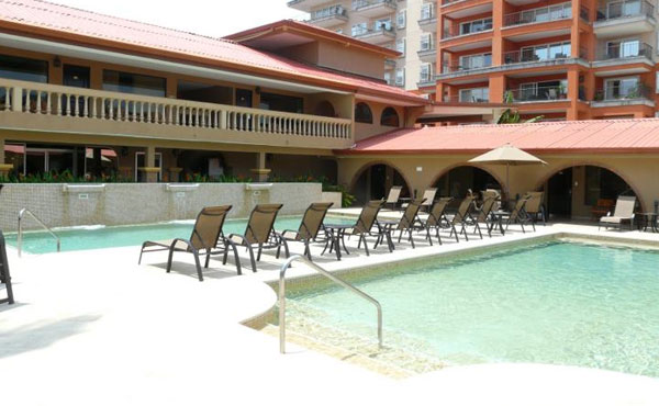 Hotel Cocal pool
