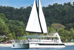 Catamaran Sailing and Snorkeling tour