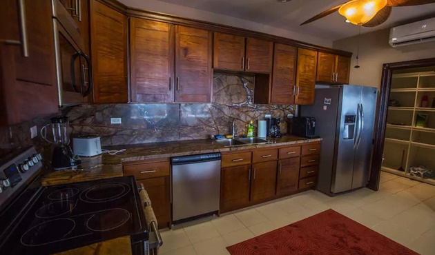 Jaco Beach Penthouse kitchen