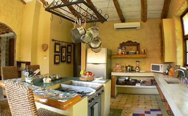 Villa Encantada kitchen