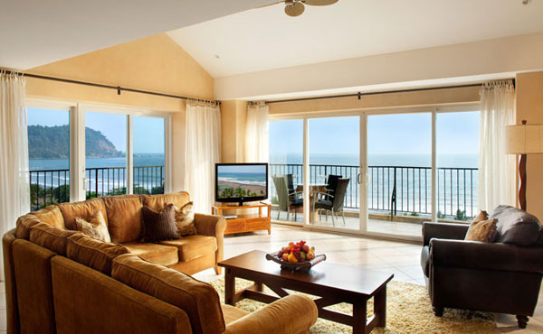 Vista Mar lounge